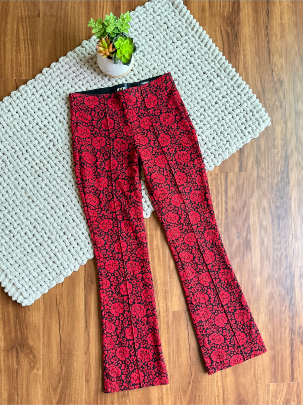 MAEVE by Anthropologie | The Margot Kick-Flare Cropped Pants | Red Roses | XXS